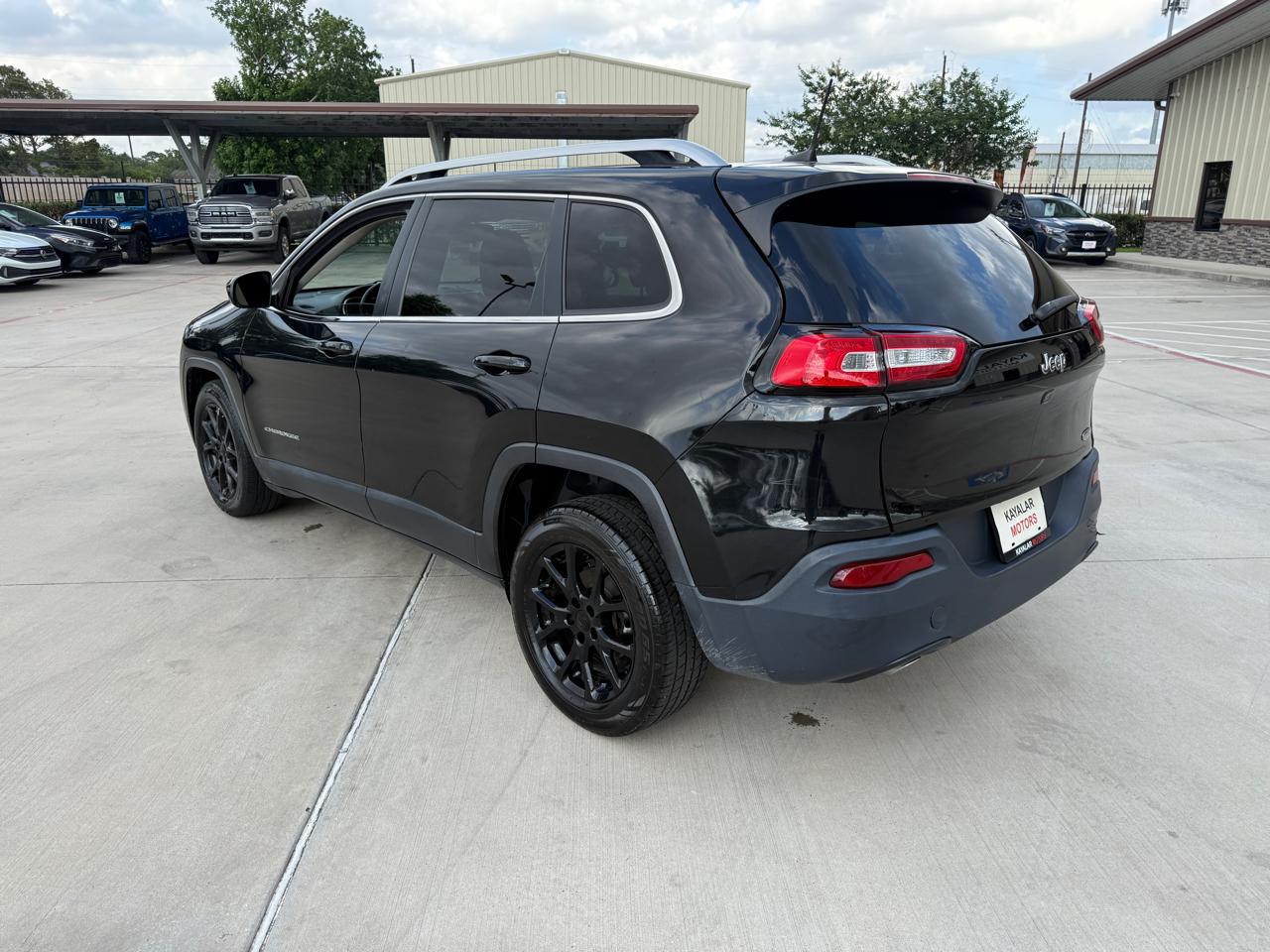 Jeep Cherokee Latitude Plus FWD 2018