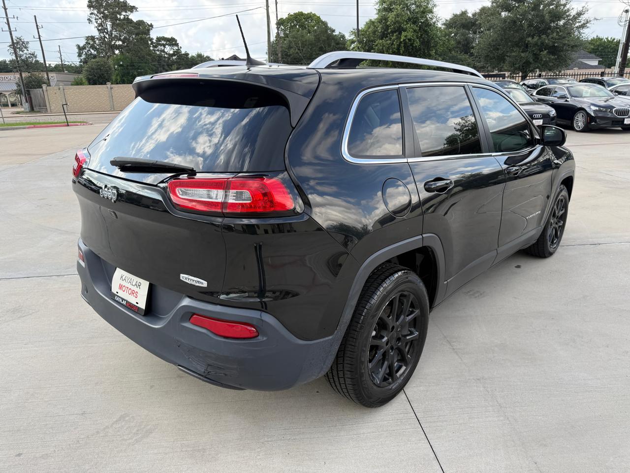 Jeep Cherokee Latitude Plus FWD 2018
