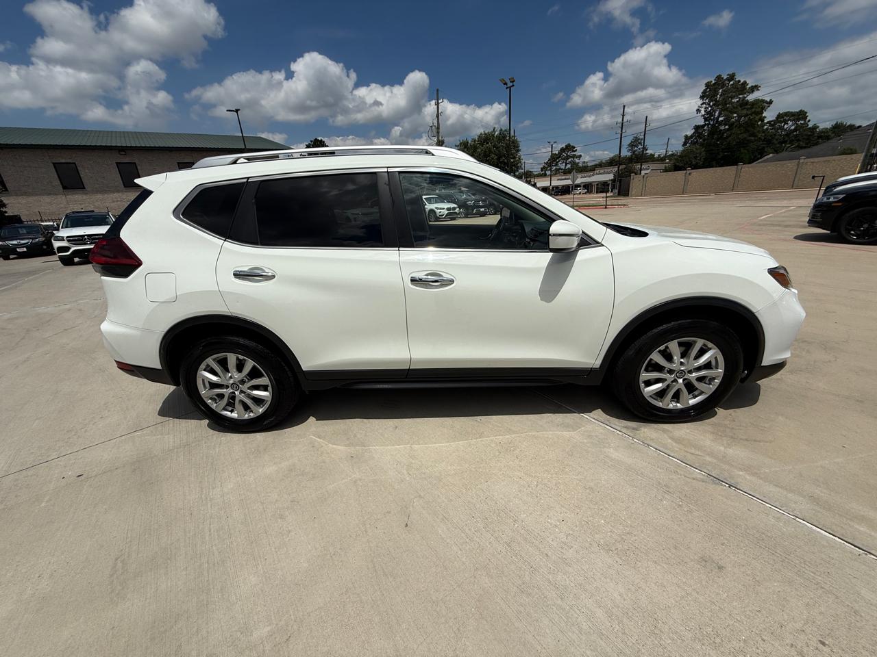 Nissan Rogue SV 2018