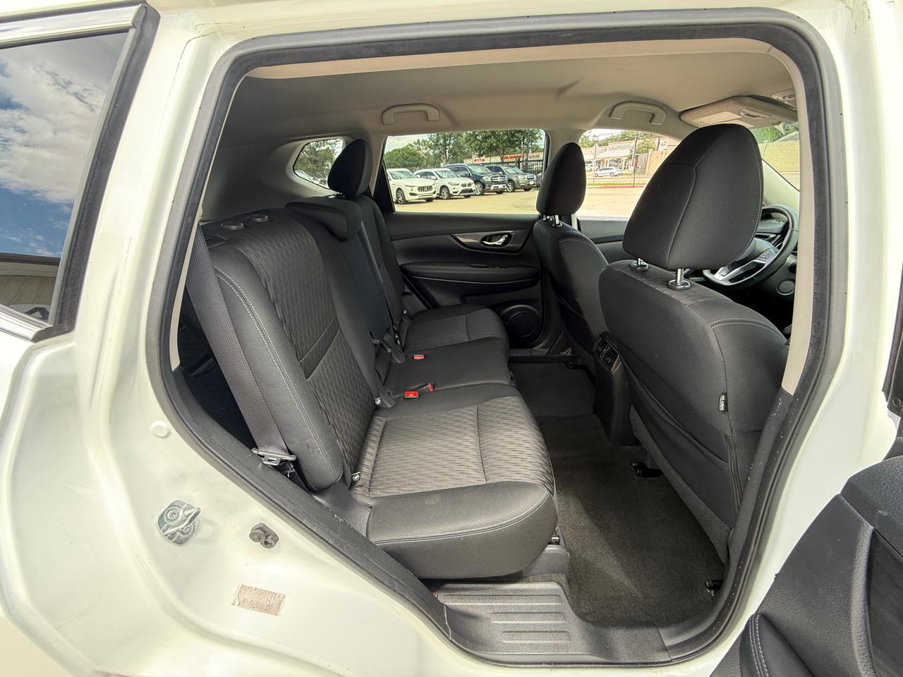Nissan Rogue SV 2018