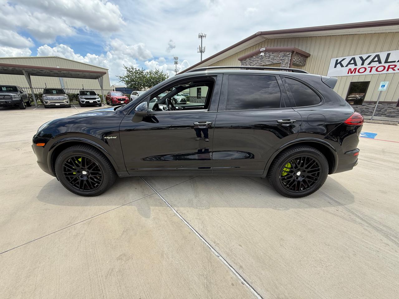 Porsche Cayenne Hybrid S 2018