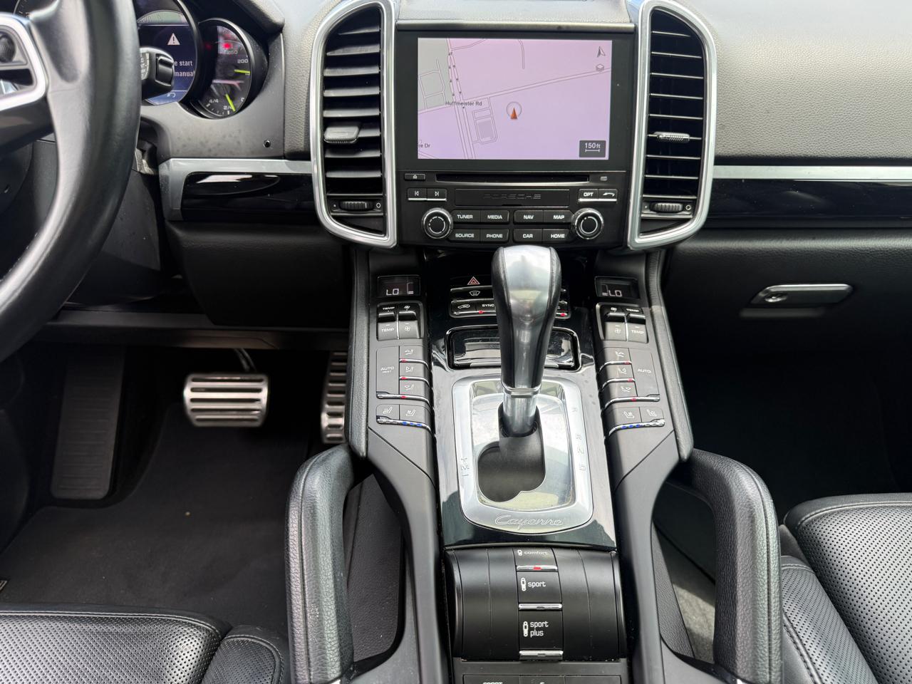 Porsche Cayenne Hybrid S 2018