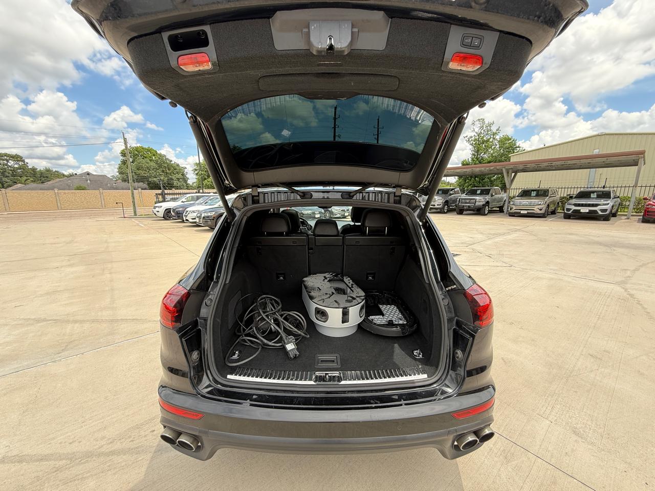 Porsche Cayenne Hybrid S 2018