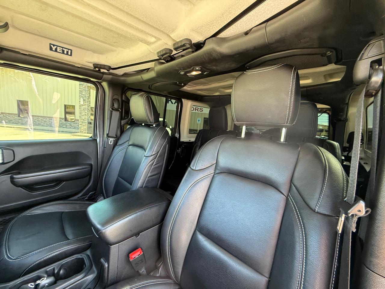 Jeep Wrangler Unlimited Sport 2018