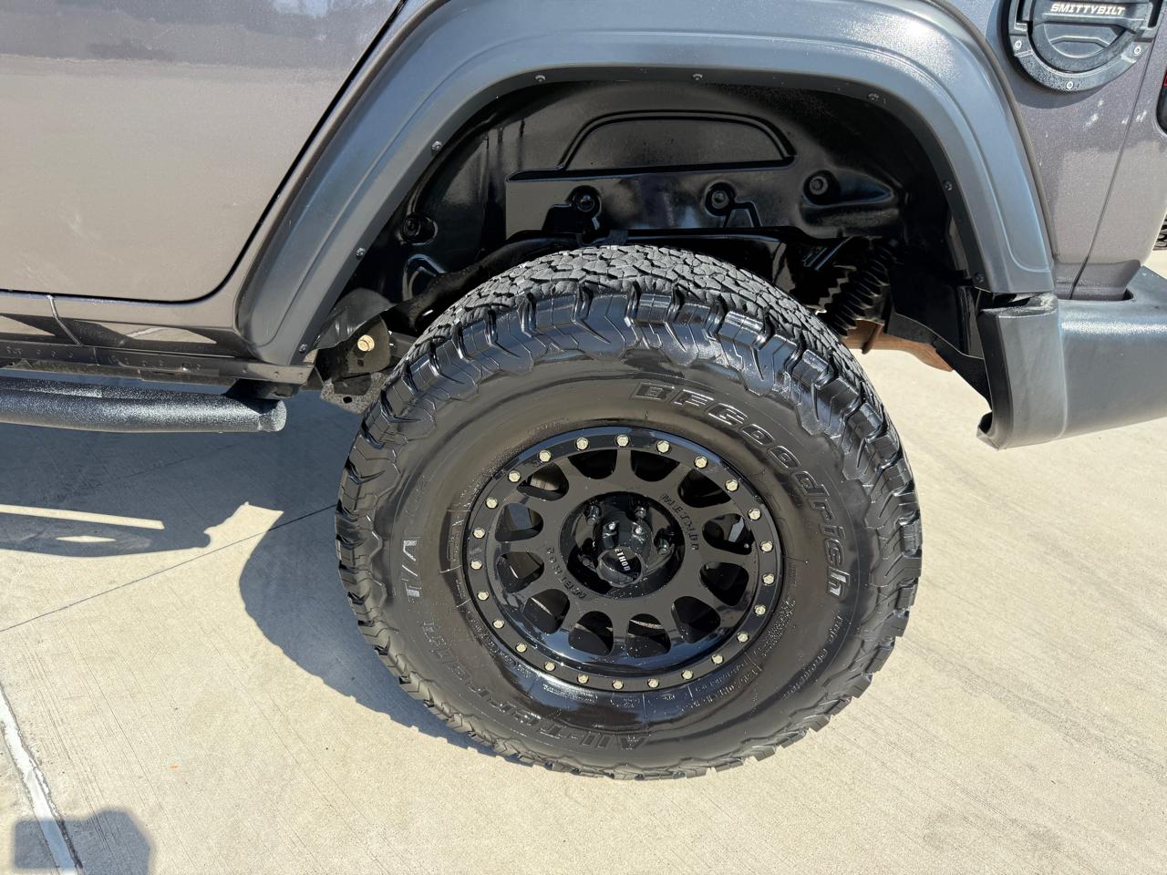 Jeep Wrangler Unlimited Sport 2018