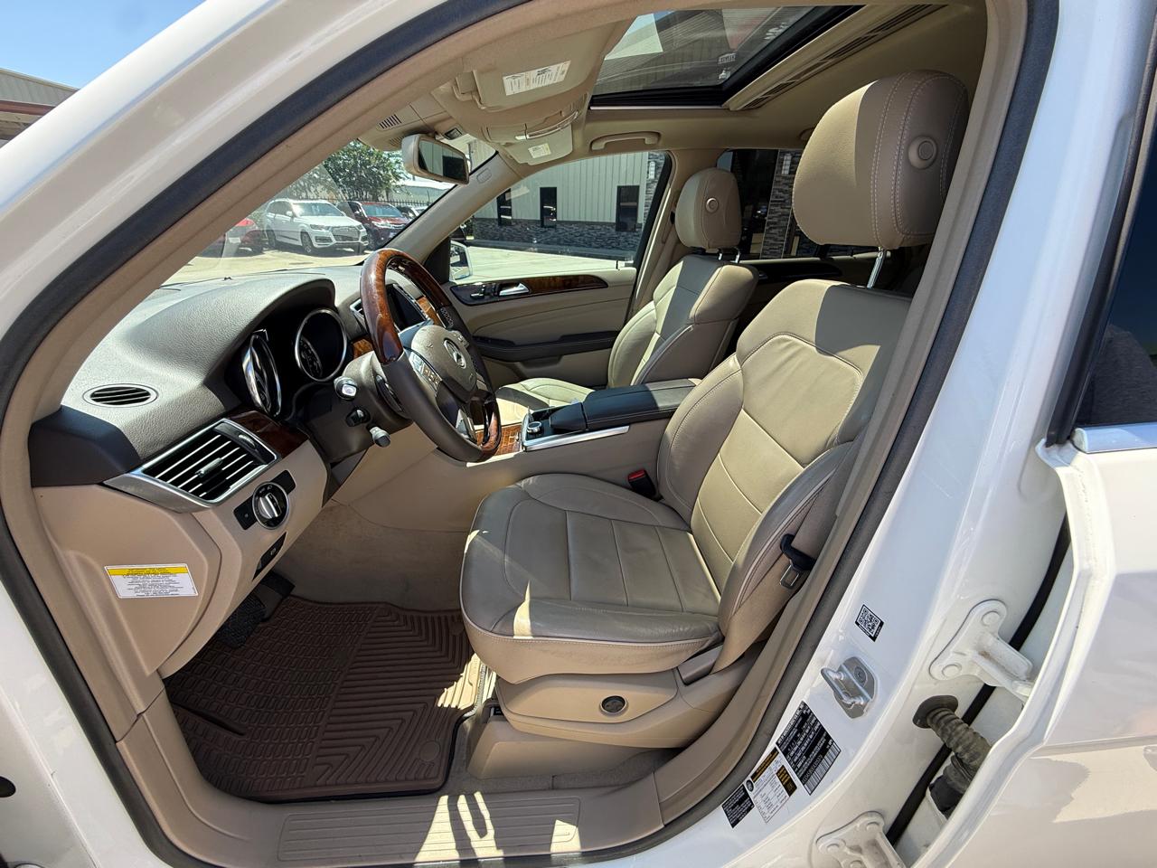 Mercedes-Benz M-Class ML350 4MATIC 2014