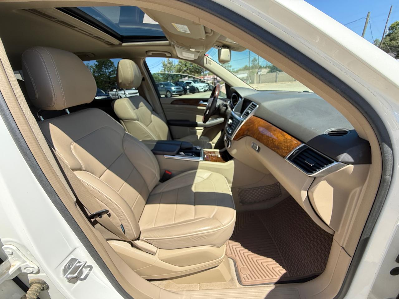 Mercedes-Benz M-Class ML350 4MATIC 2014