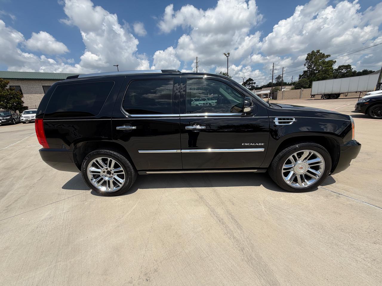 Cadillac Escalade Platinum AWD 2014