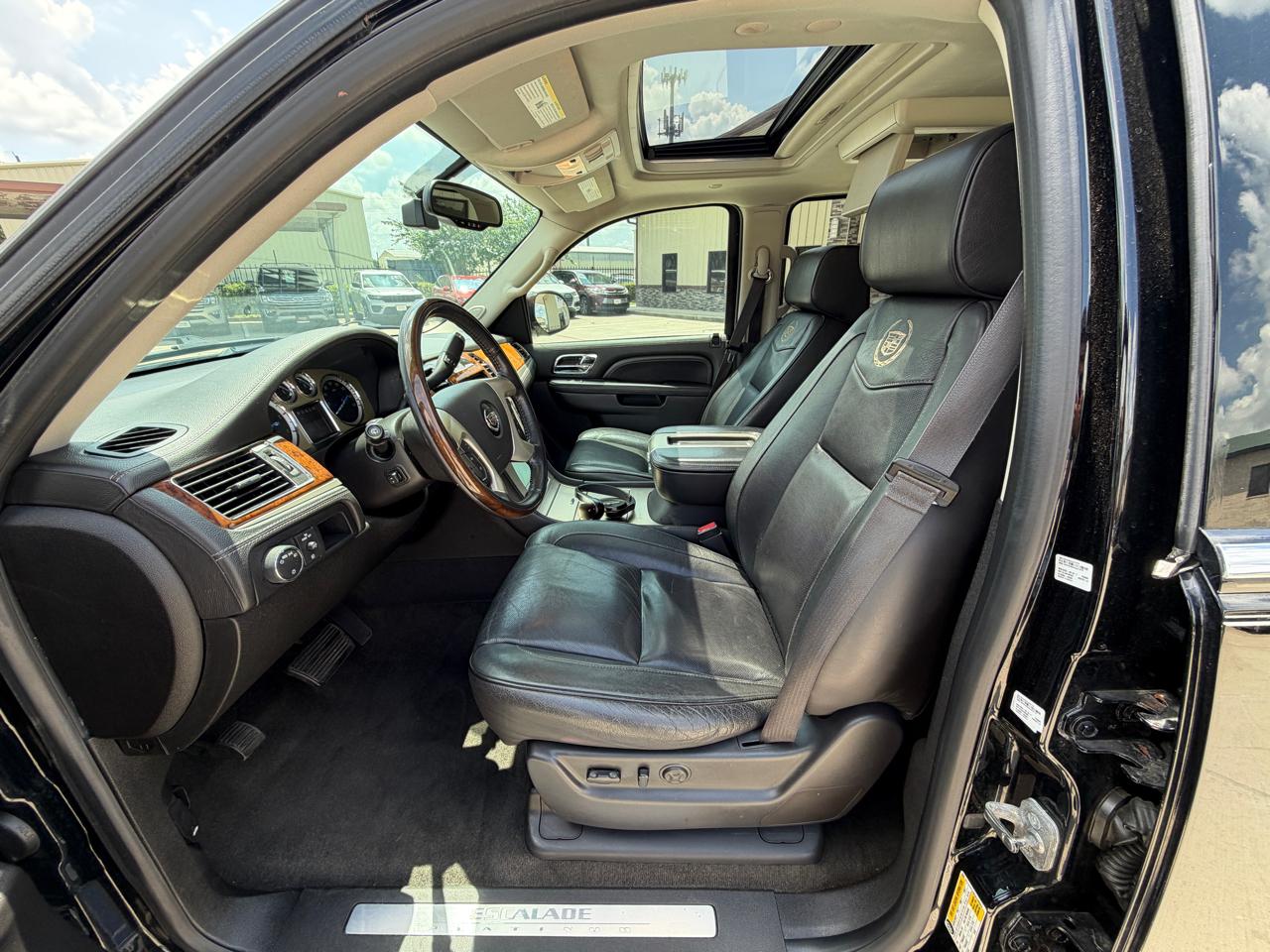 Cadillac Escalade Platinum AWD 2014