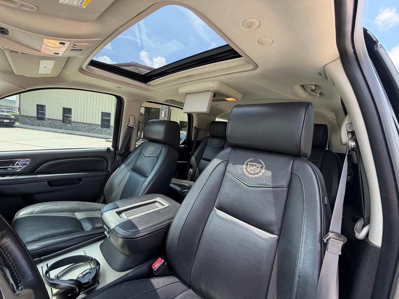 Cadillac Escalade Platinum AWD 2014