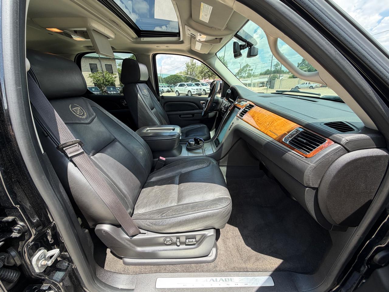 Cadillac Escalade Platinum AWD 2014