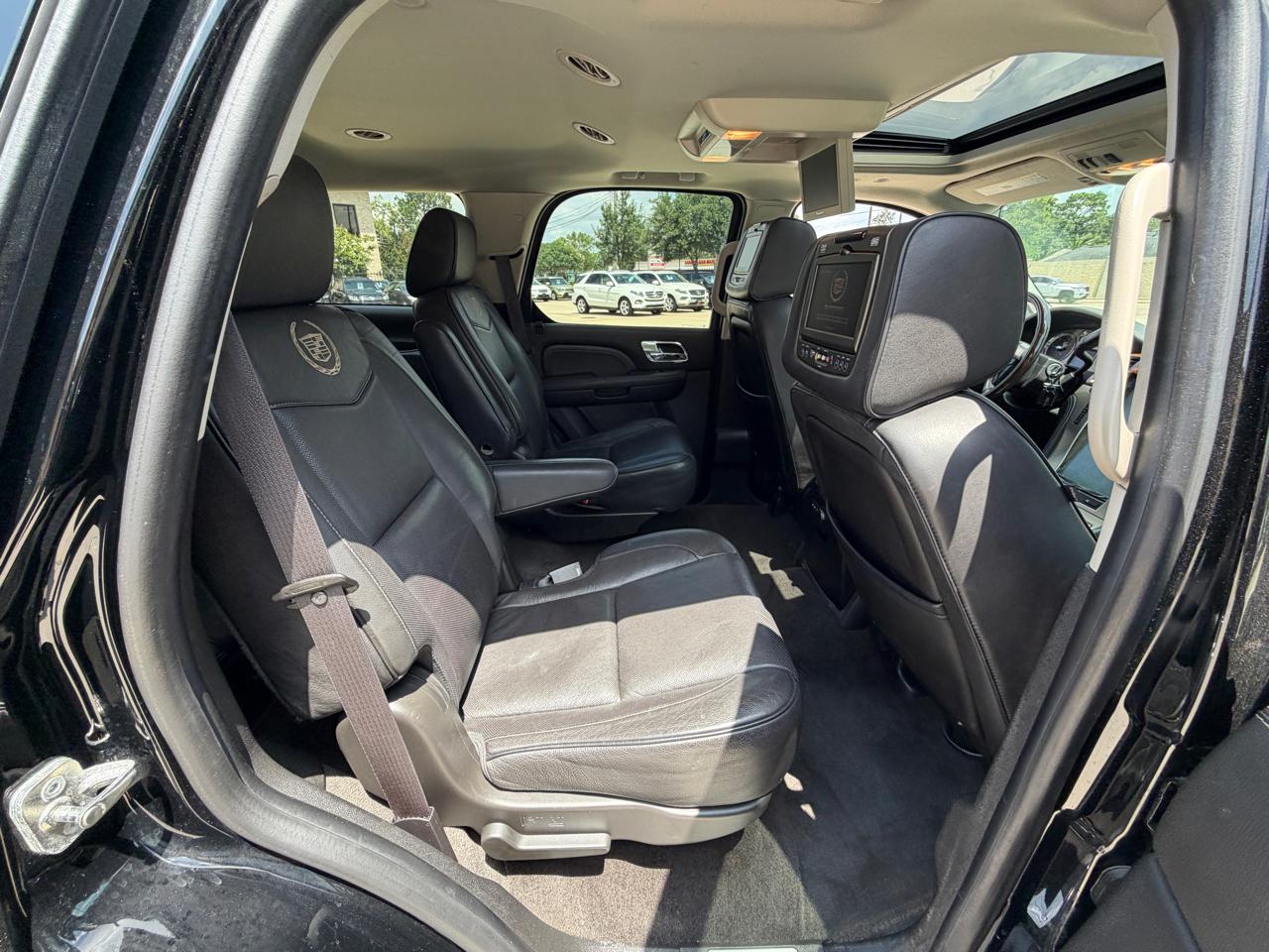 Cadillac Escalade Platinum AWD 2014