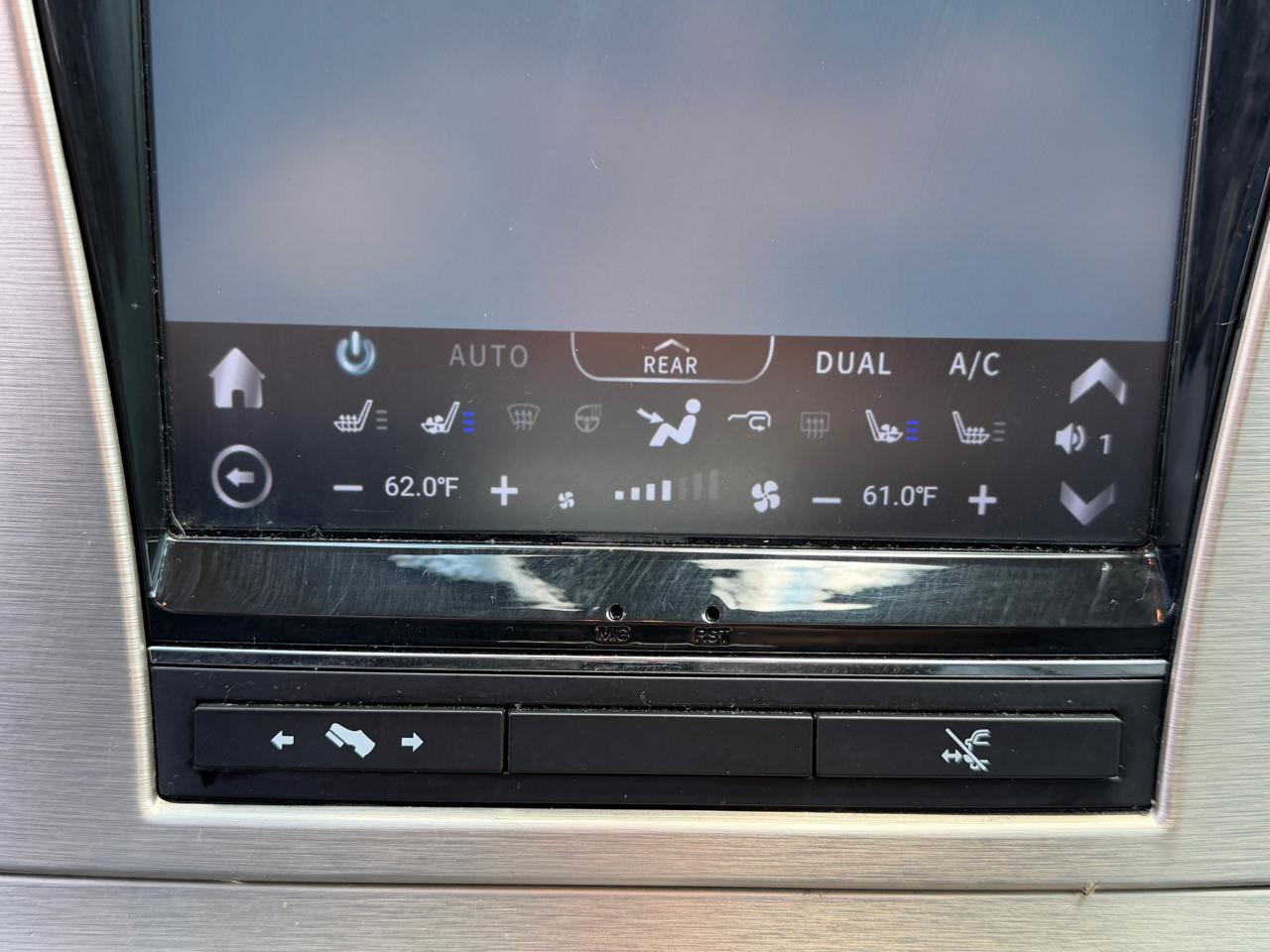 Cadillac Escalade Platinum AWD 2014