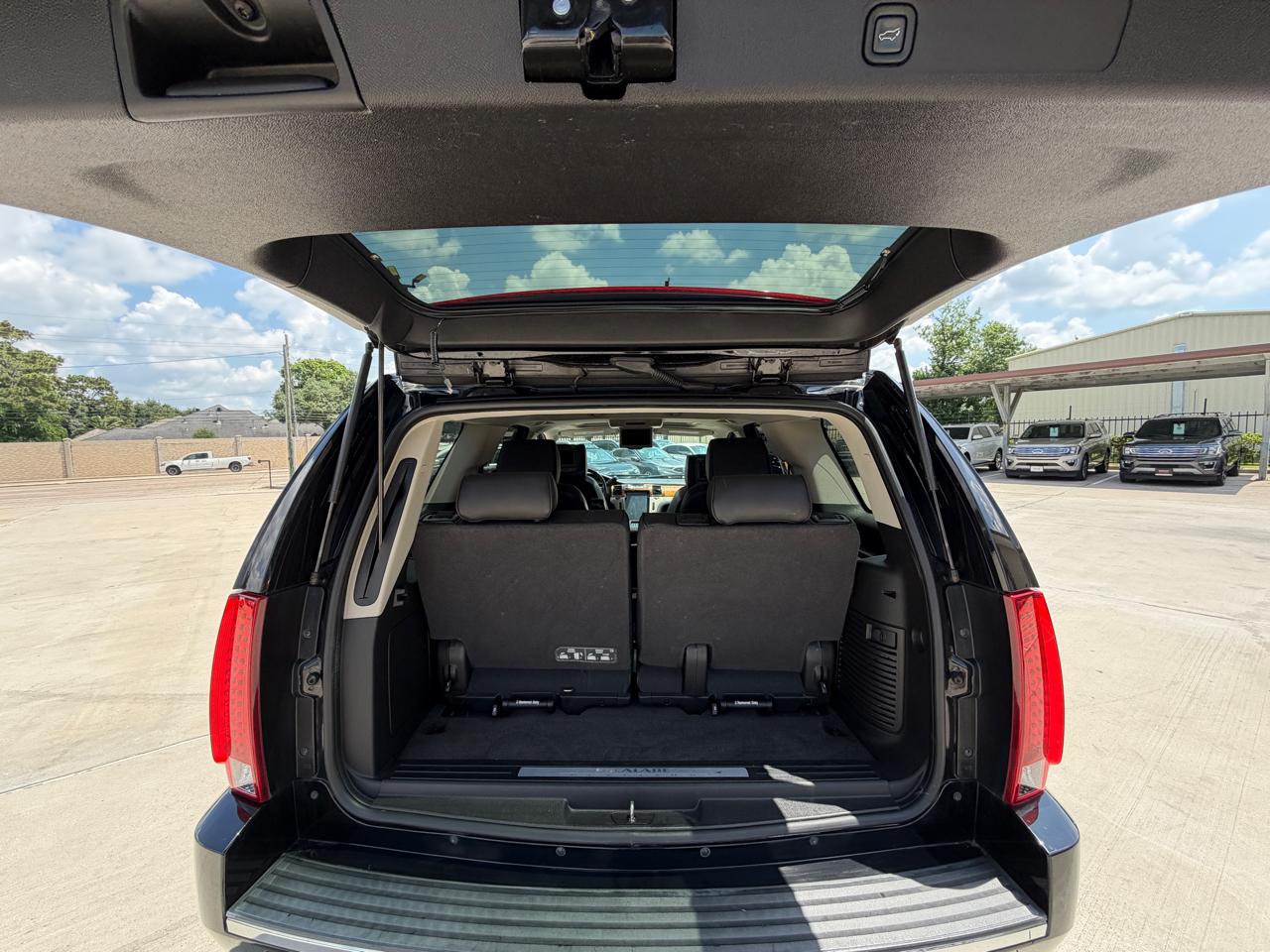Cadillac Escalade Platinum AWD 2014