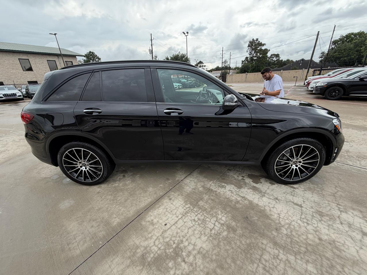 Mercedes-Benz GLC-Class GLC300 2022