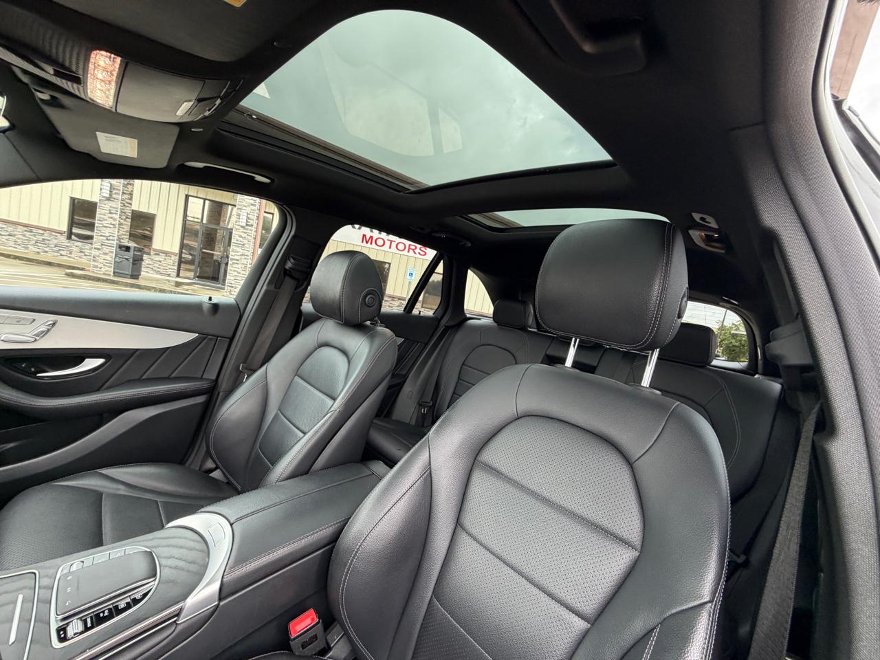Mercedes-Benz GLC-Class GLC300 2022