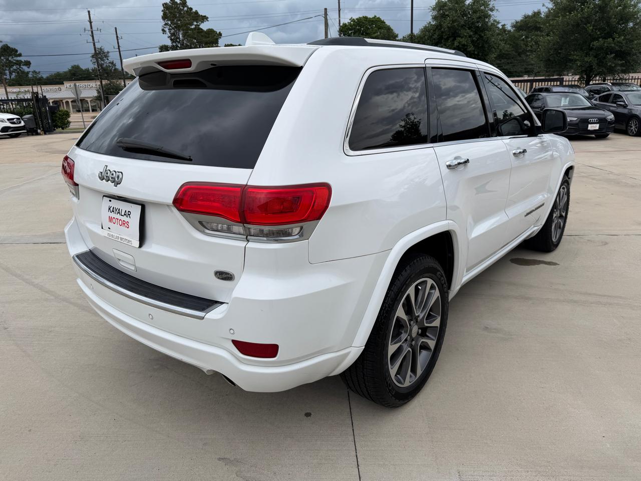 Jeep Grand Cherokee Overland 2WD 2018