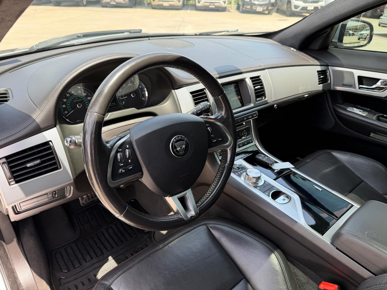 Jaguar XF-Series XF 3.0 Sport AWD 2015