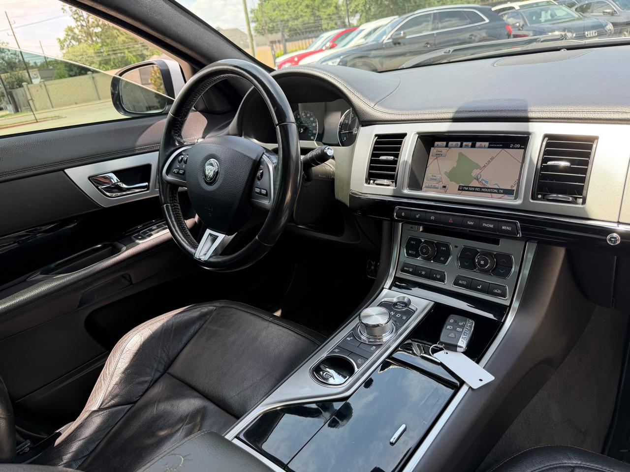 Jaguar XF-Series XF 3.0 Sport AWD 2015