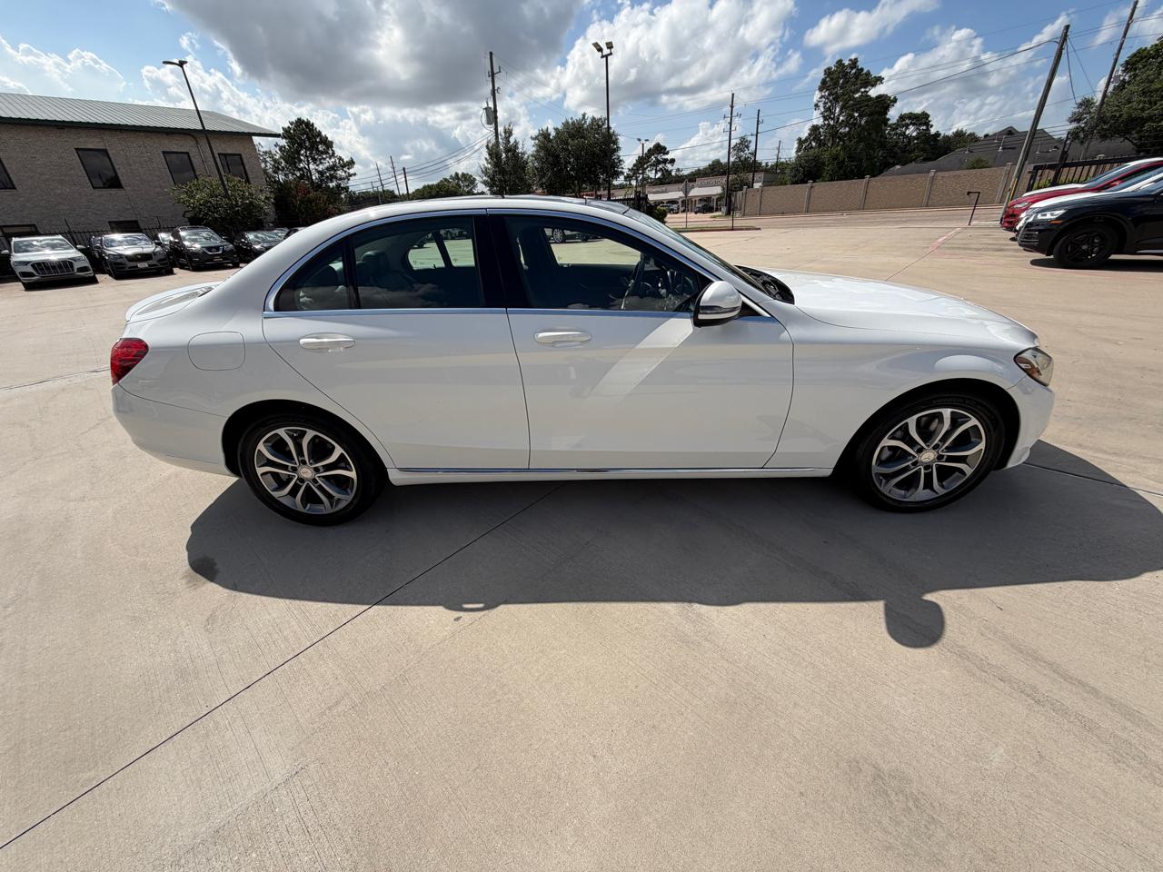 Mercedes-Benz C-Class C300 4MATIC Sedan 2016