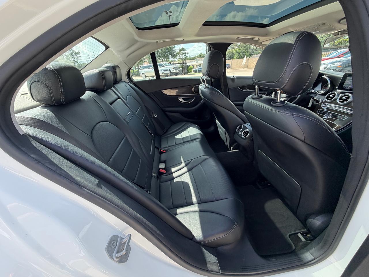 Mercedes-Benz C-Class C300 4MATIC Sedan 2016