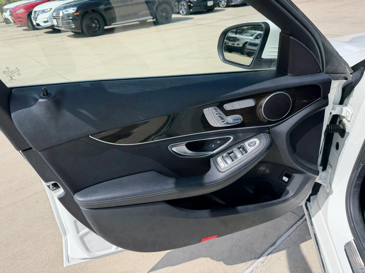 Mercedes-Benz C-Class C300 4MATIC Sedan 2016