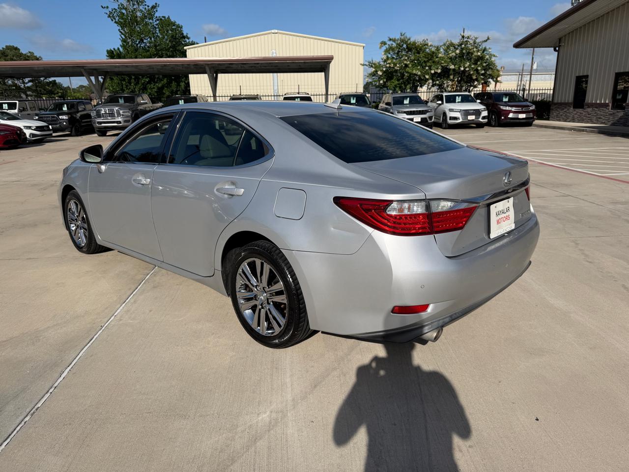Lexus ES 350 Sedan 2013