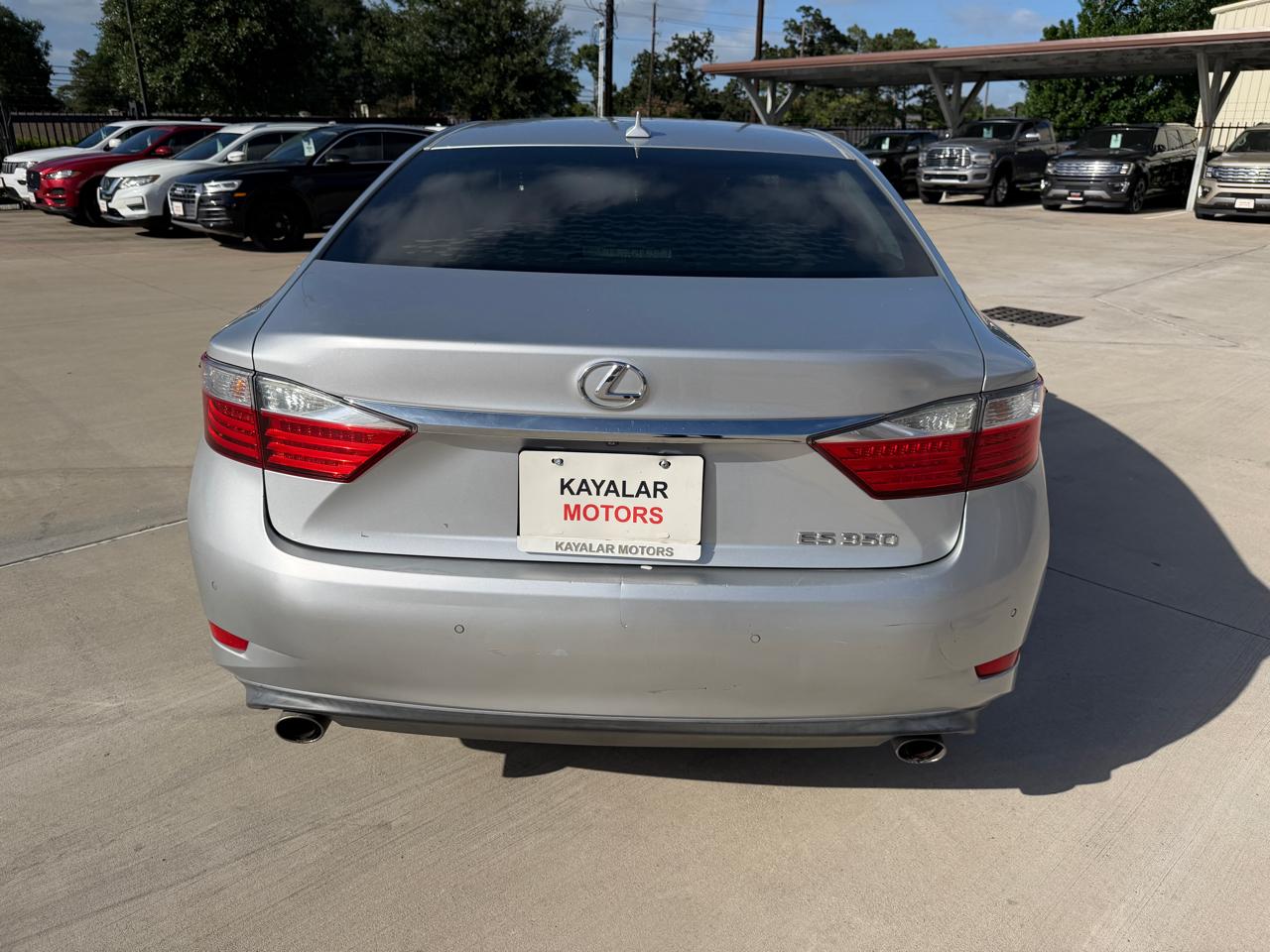 Lexus ES 350 Sedan 2013