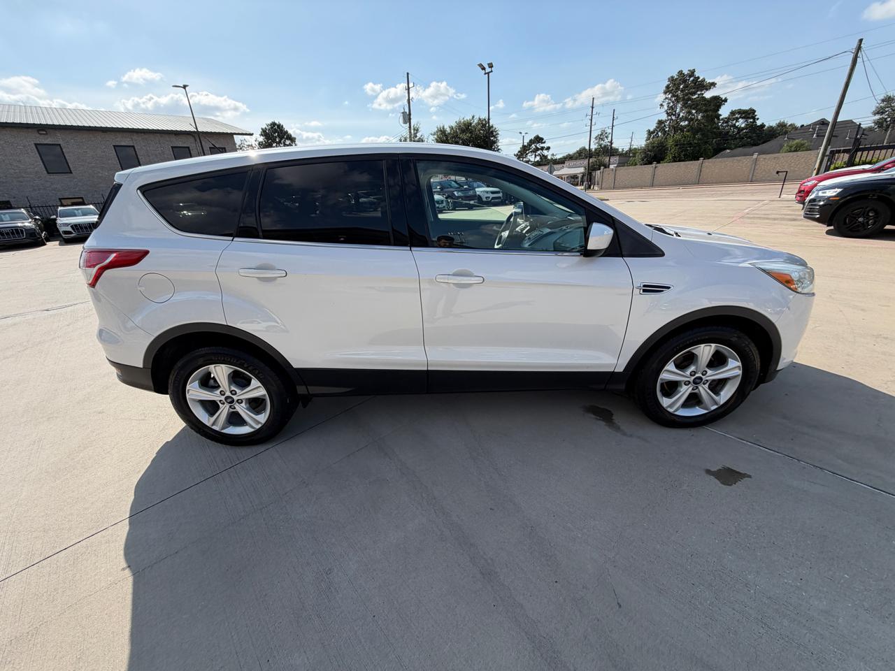 Ford Escape SE FWD 2016