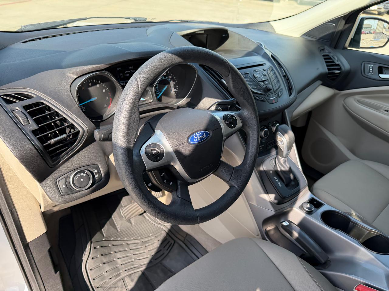 Ford Escape SE FWD 2016