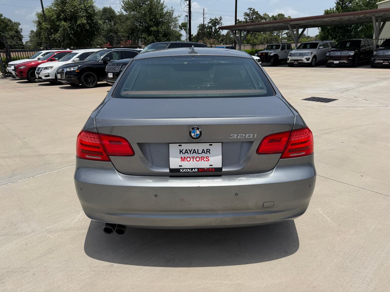 BMW 3-Series 328i Coupe - SULEV 2011
