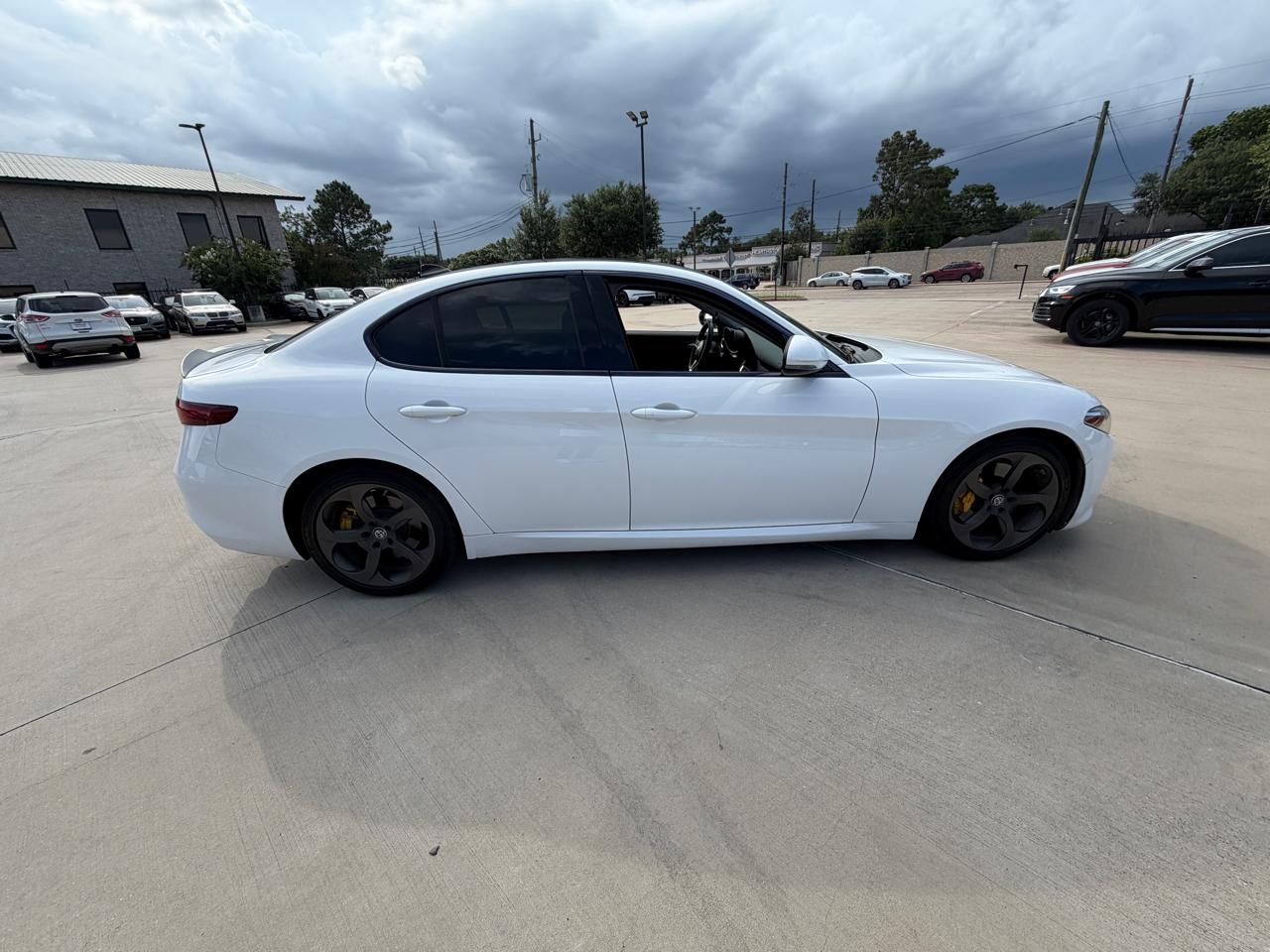 Alfa Romeo Giulia Base 2017
