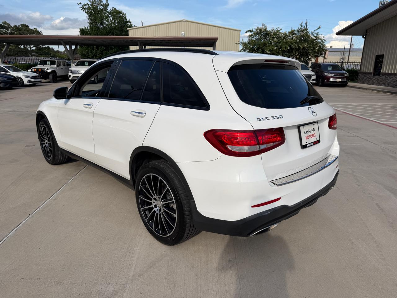 Mercedes-Benz GLC-Class GLC300 2016
