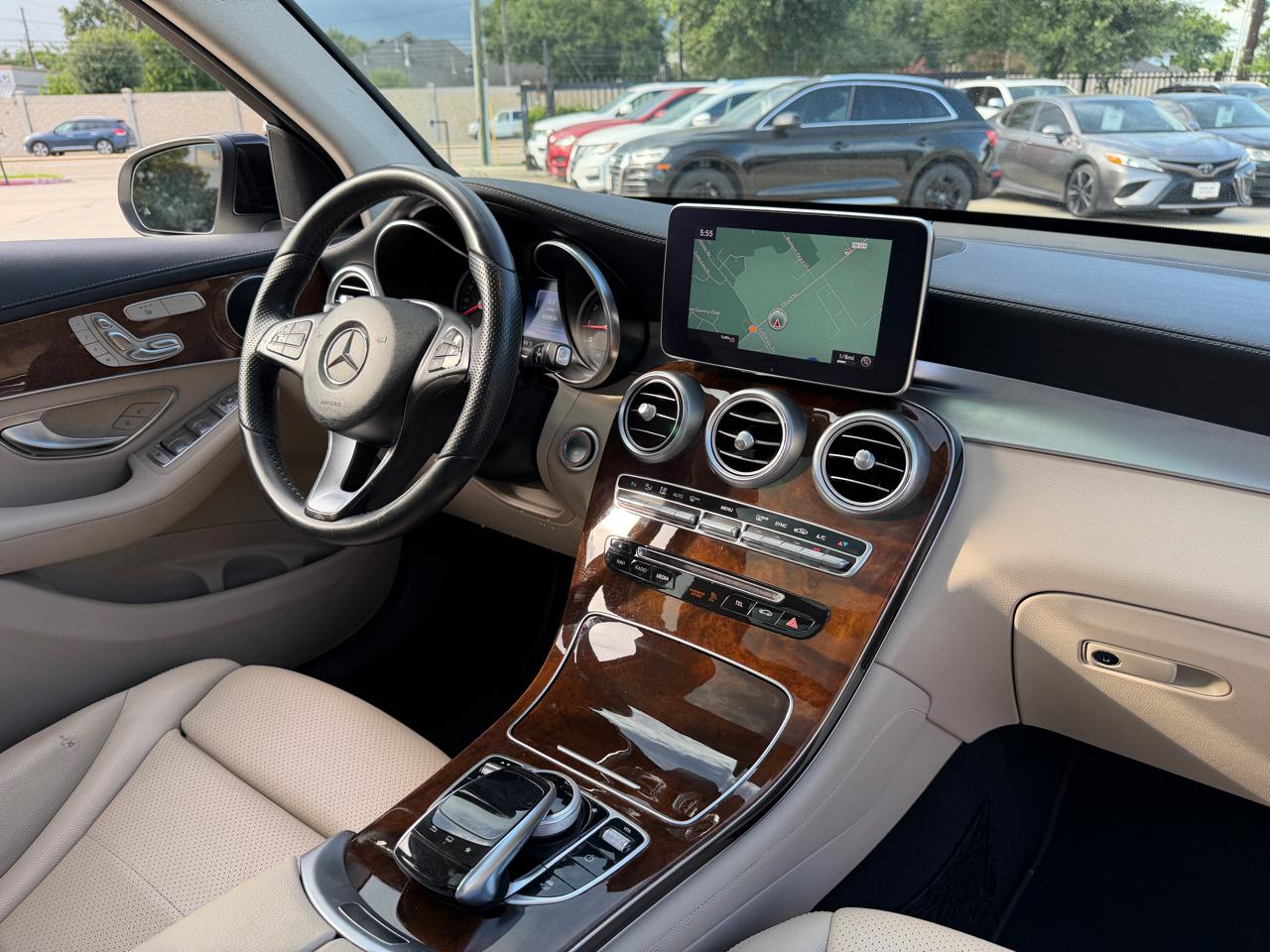Mercedes-Benz GLC-Class GLC300 2016