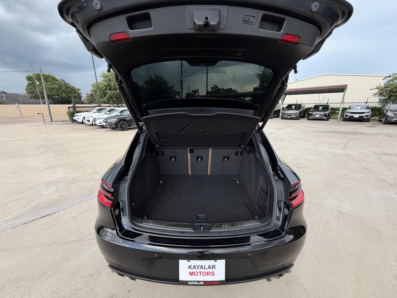 Porsche Macan S 2018
