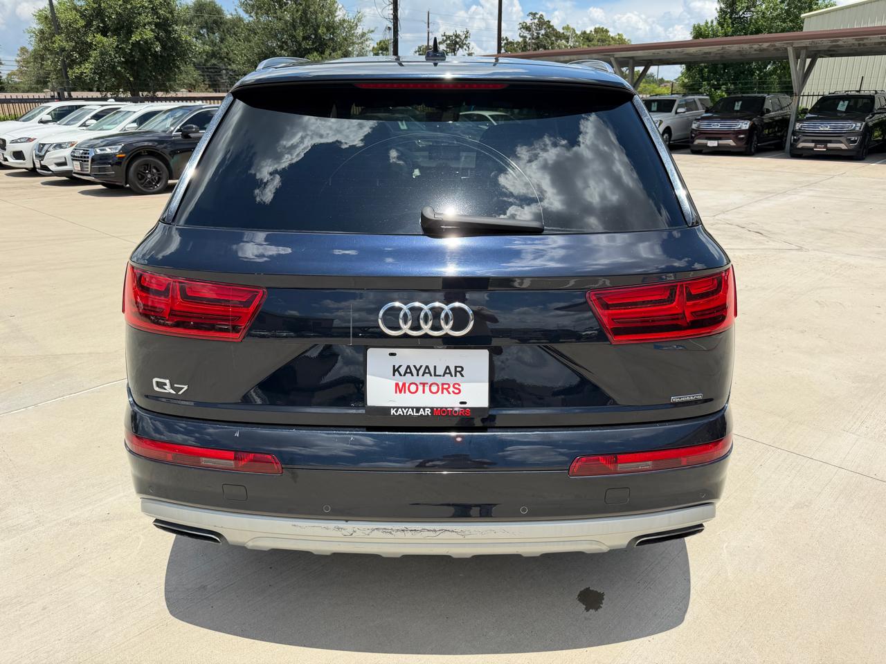 Audi Q7 2.0T Premium Plus quattro 2017