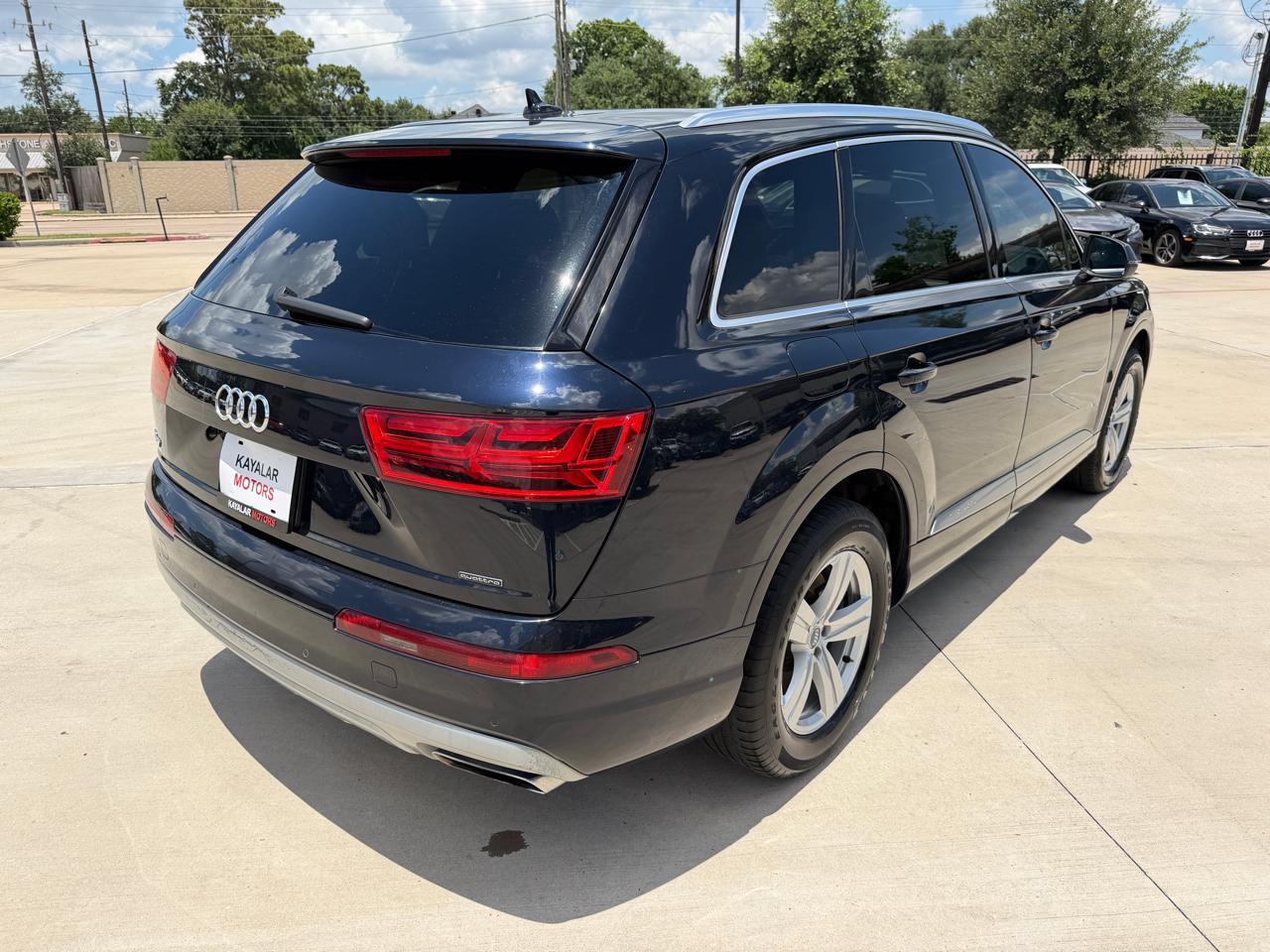 Audi Q7 2.0T Premium Plus quattro 2017