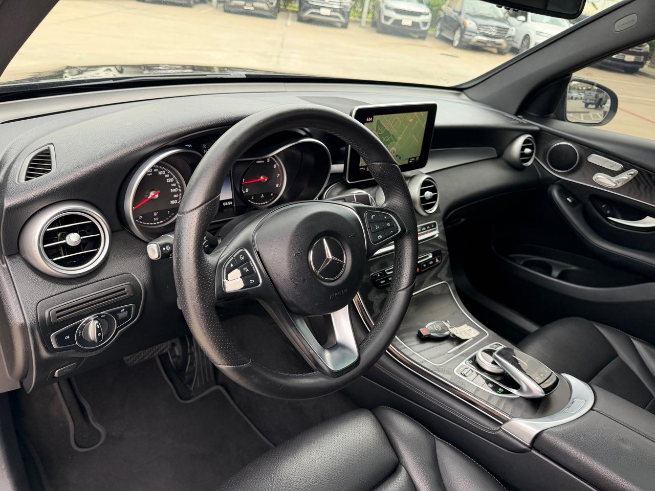 Mercedes-Benz GLC-Class GLC300 4MATIC 2018