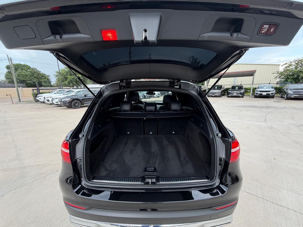 Mercedes-Benz GLC-Class GLC300 4MATIC 2018