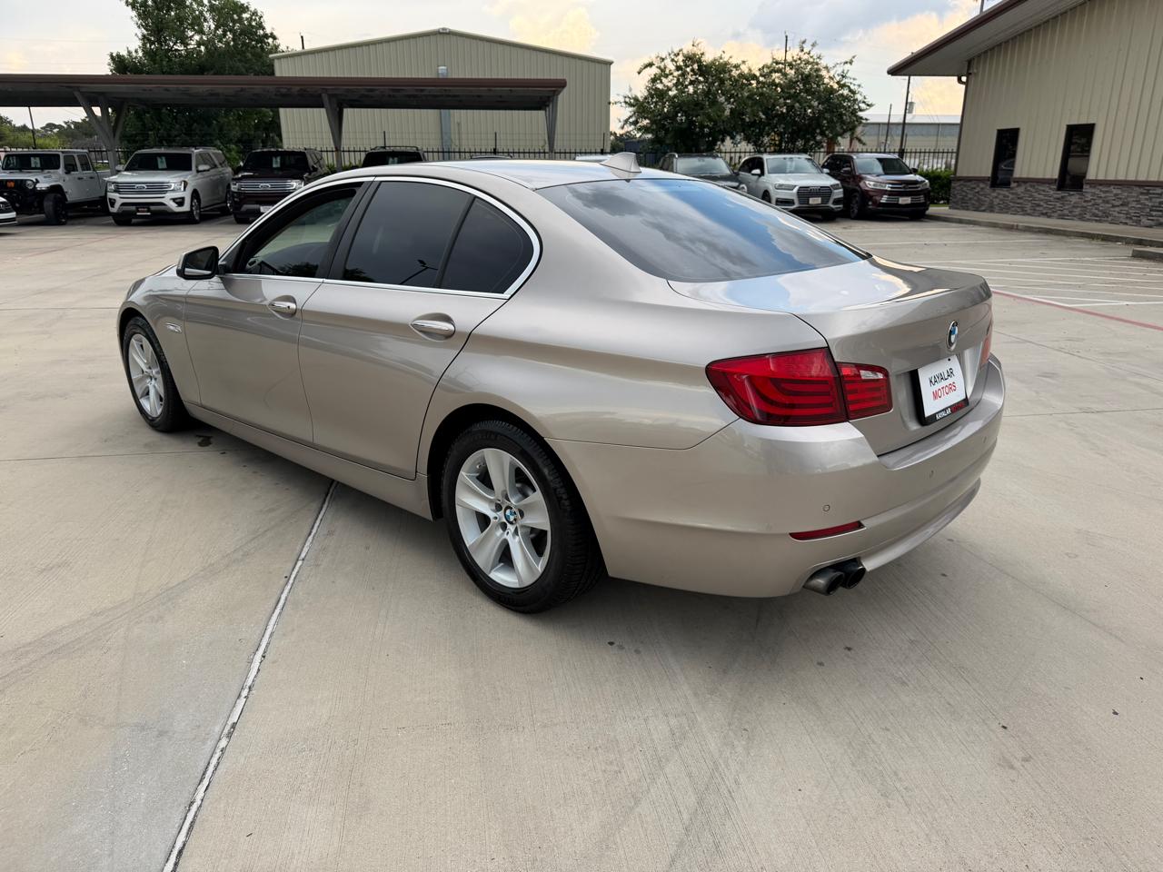 BMW 5-Series 528i 2013