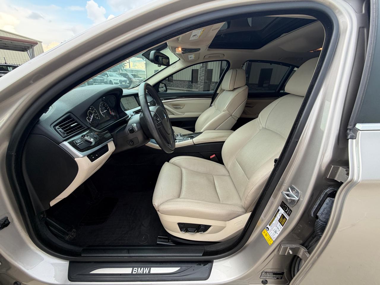 BMW 5-Series 528i 2013