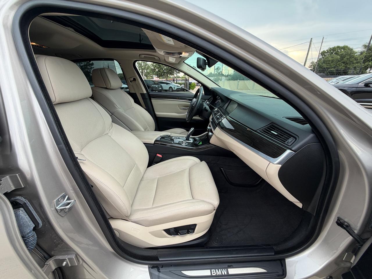 BMW 5-Series 528i 2013