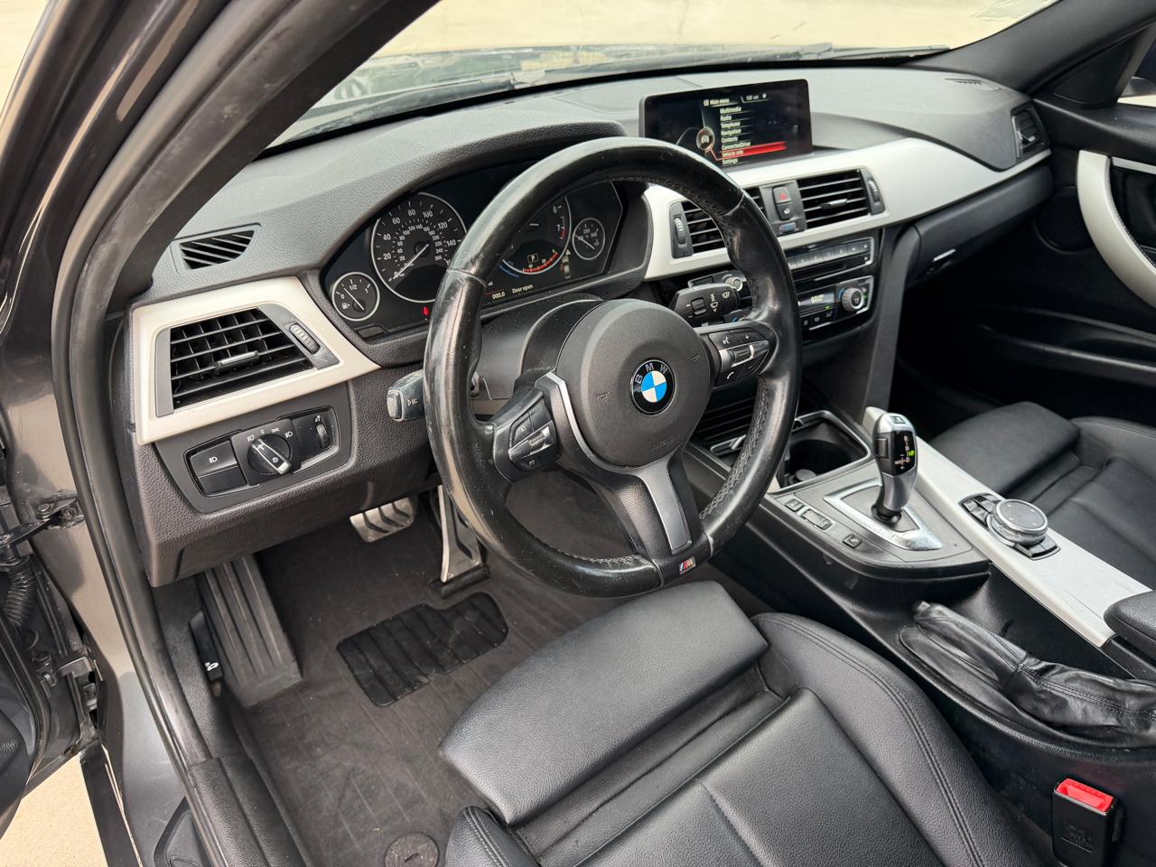 BMW 3-Series 320i Sedan 2016