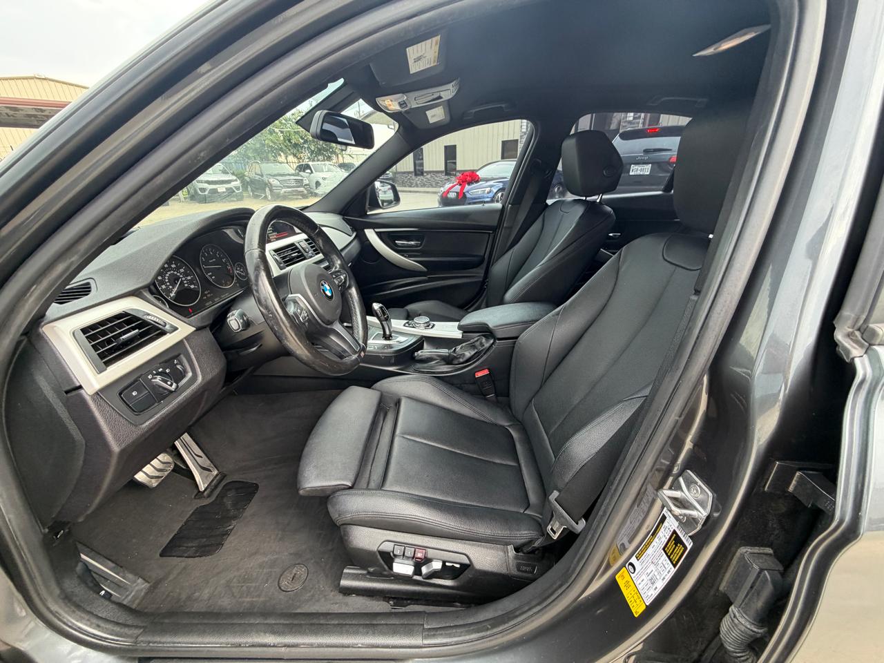 BMW 3-Series 320i Sedan 2016