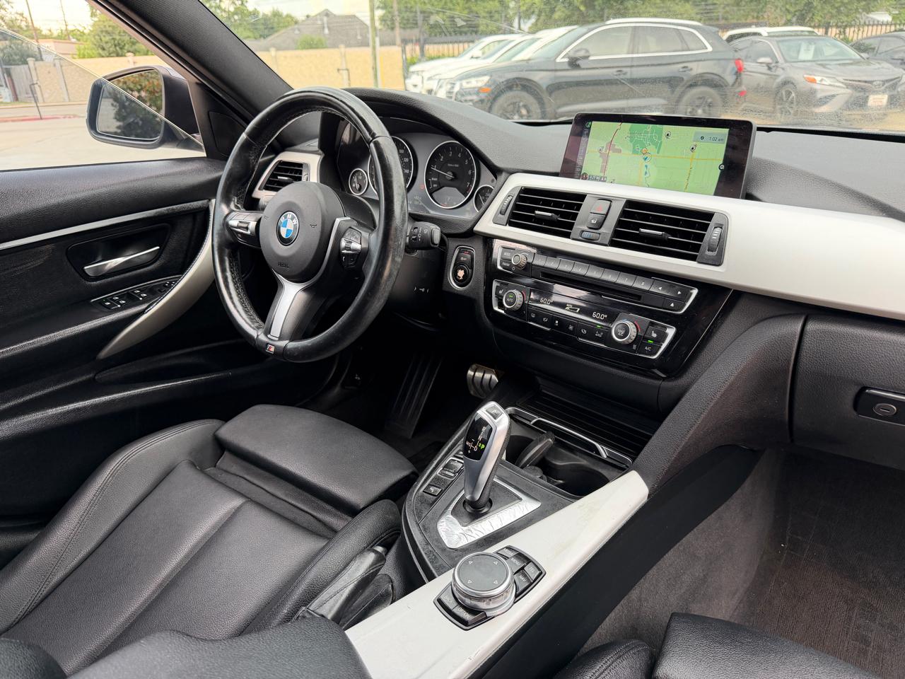 BMW 3-Series 320i Sedan 2016
