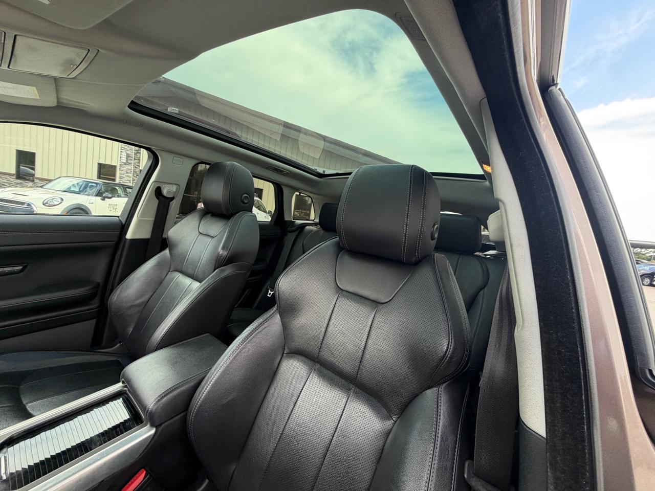 Land Rover Range Rover Evoque SE 2016