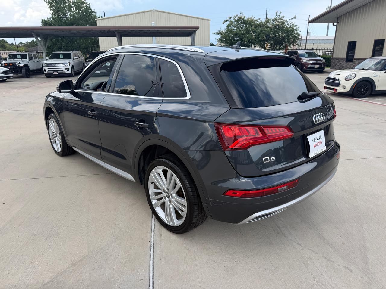 Audi Q5 2.0T Premium Plus quattro 2019