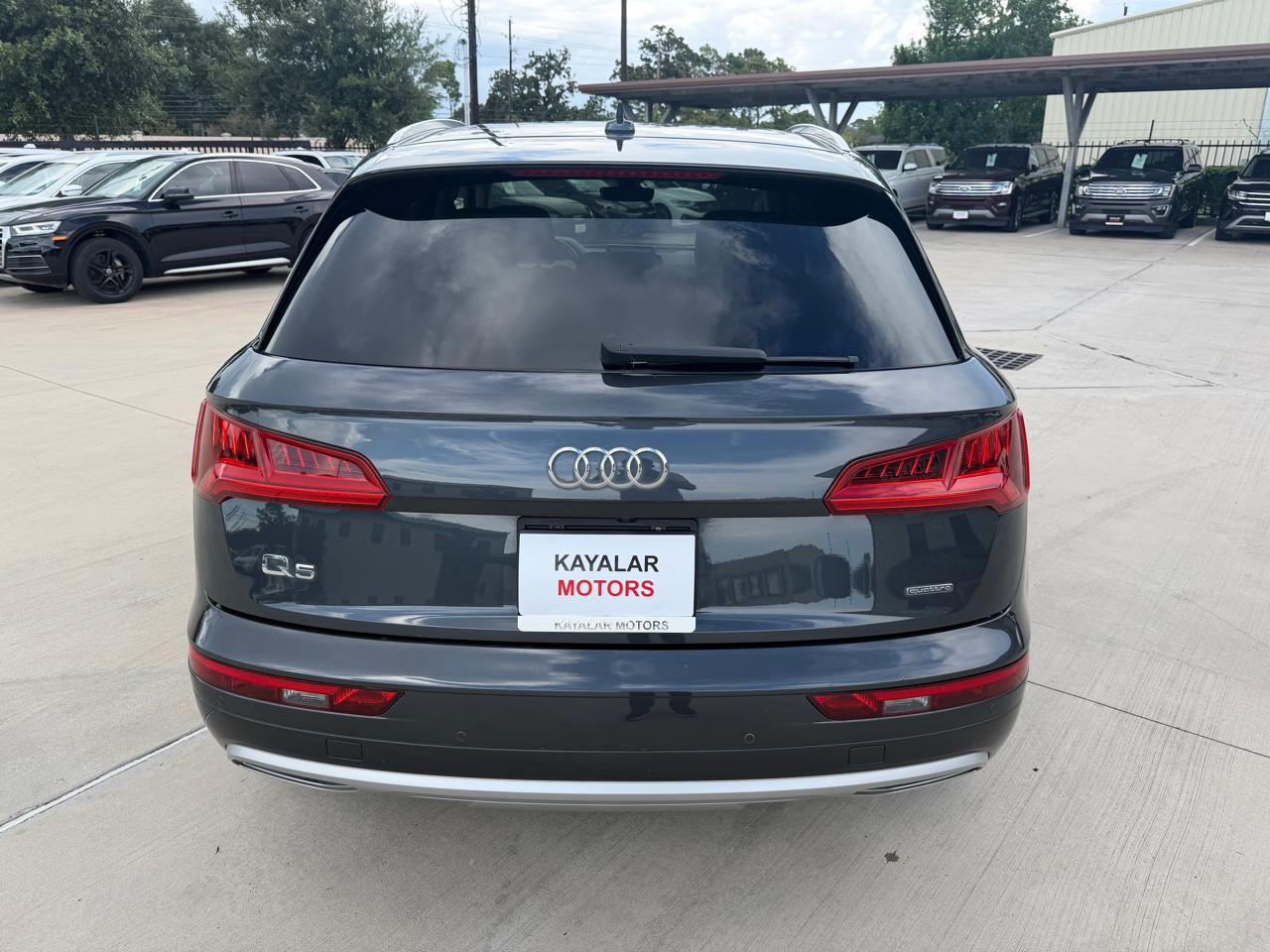 Audi Q5 2.0T Premium Plus quattro 2019