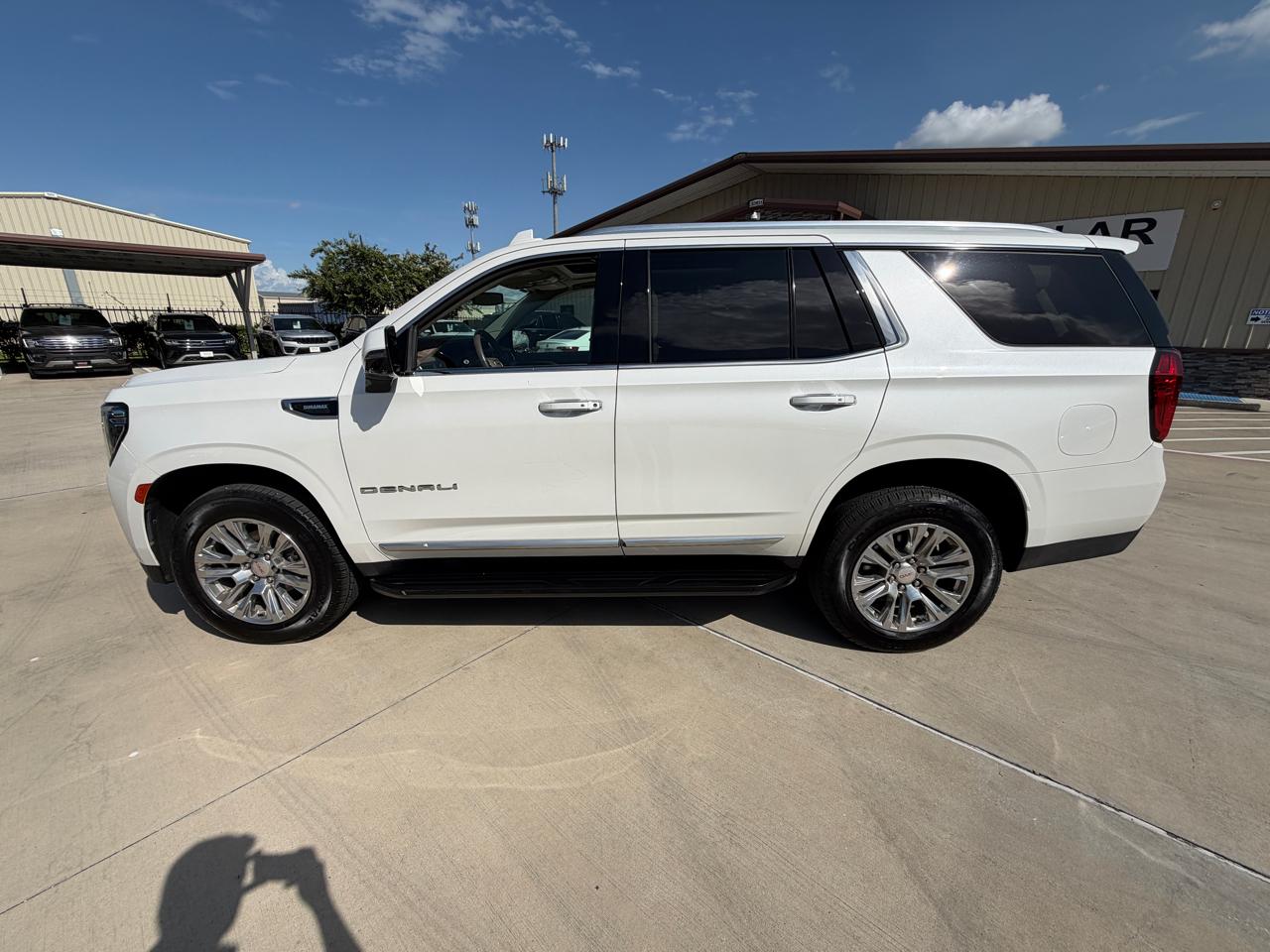 GMC Yukon 4WD 4dr Denali 2021