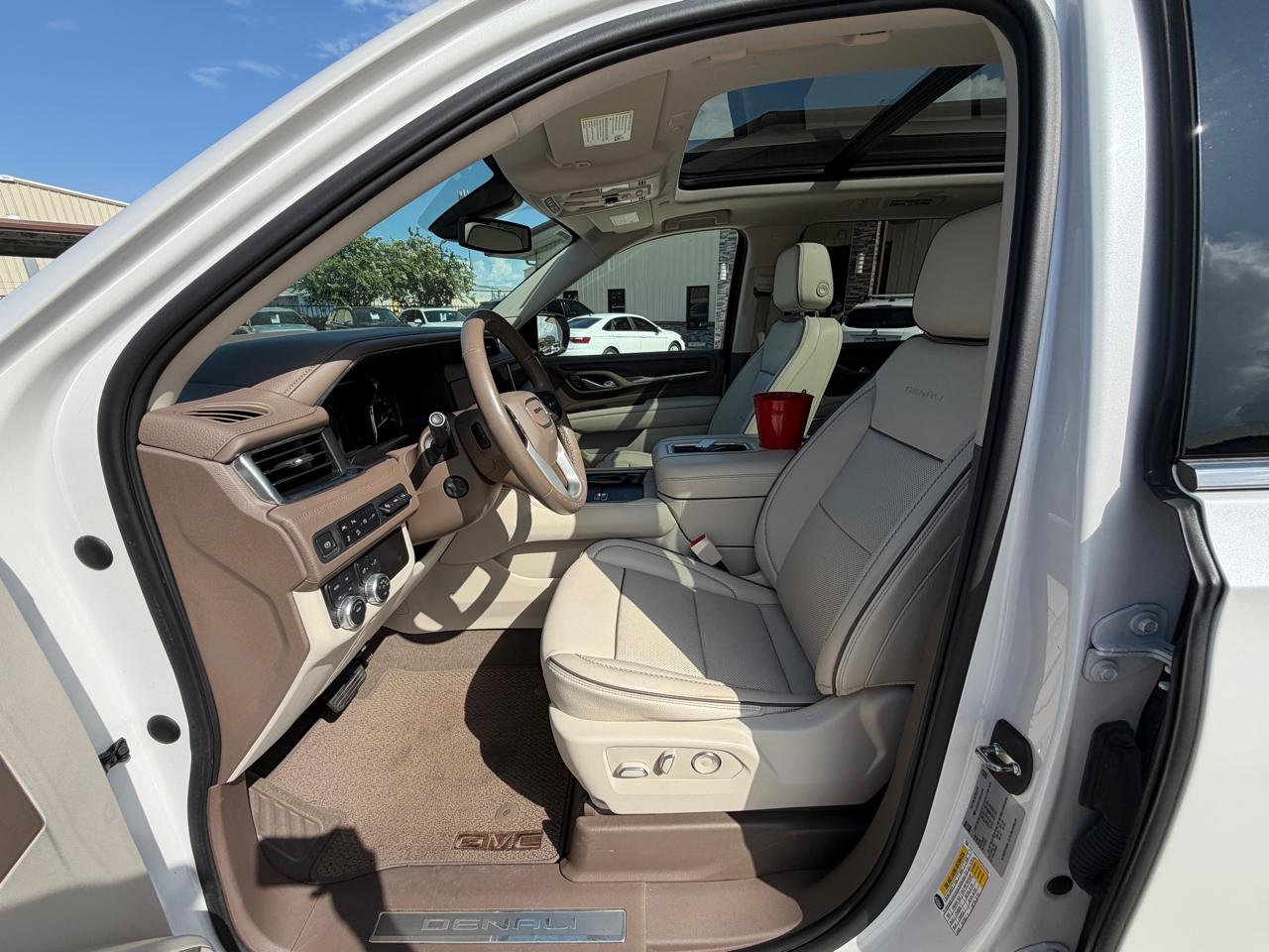 GMC Yukon 4WD 4dr Denali 2021